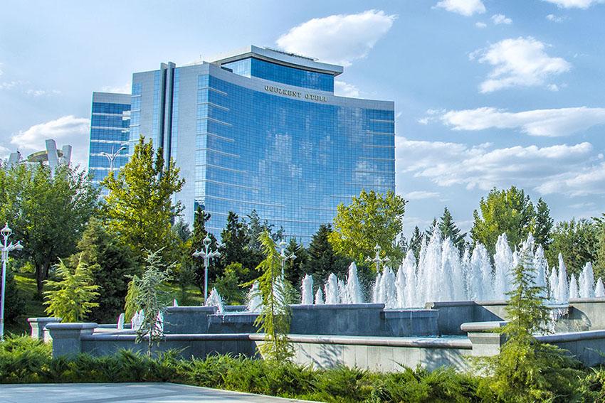 Important Aspects of Development of Ahalteke Horse Breeding Are Discussed in Ashgabat