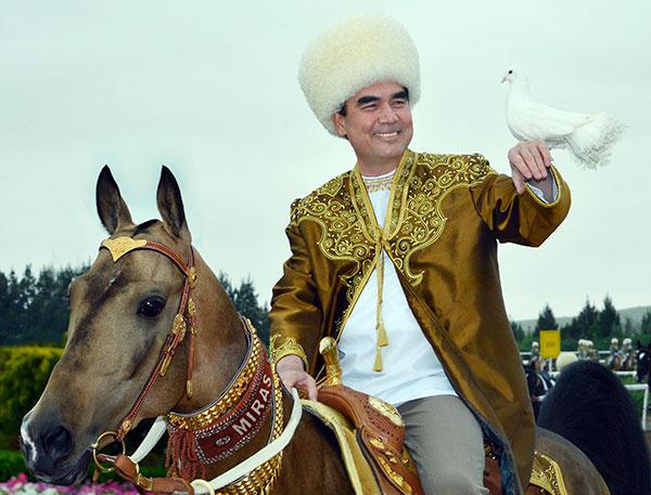 Сердар Бердимухамедов стана собственик на жребеца Ханкервен